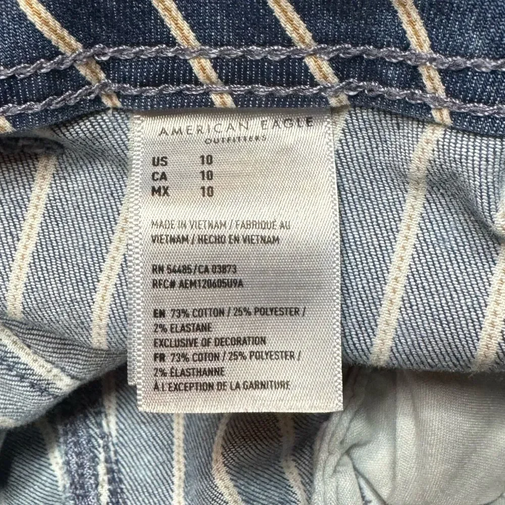 American Eagle Blue and White Striped Denim Shorts size 10